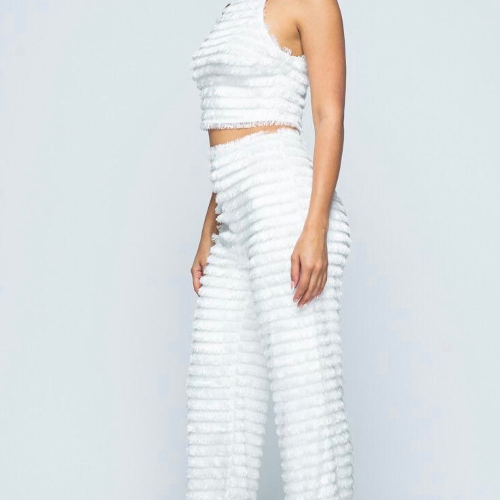 Two pieces suit